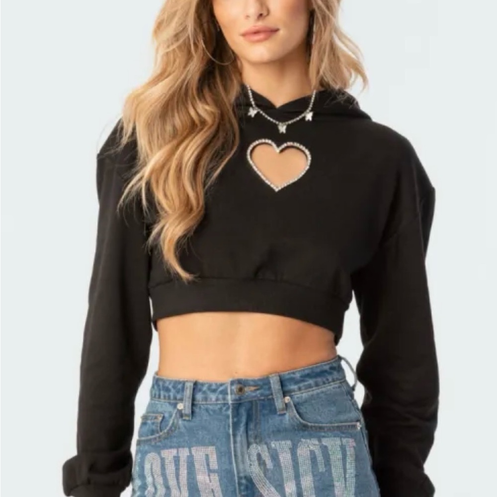 Black Heart Cutout Cropped Hoodie